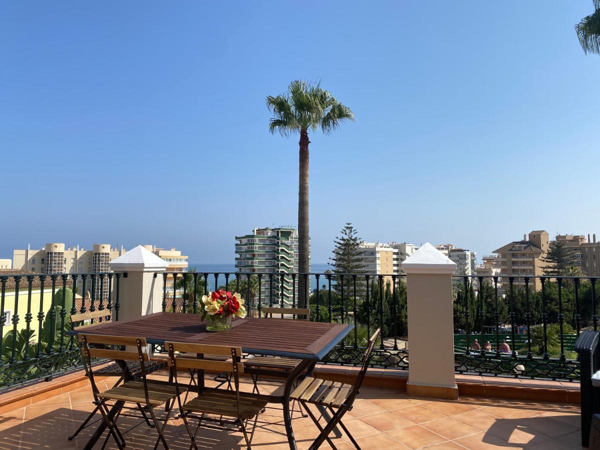 Apartamentos Villa Torreblanca フエンヒロラ エクステリア 写真